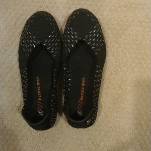 Bernie Mev - Catwalk